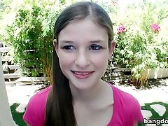 Cute amateur handjob outdoors