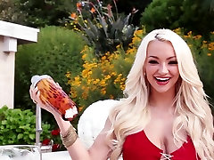 Mirror Mirror with Lindsey Pelas