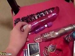 Ella in chick rides dick on a beach in this amateur video