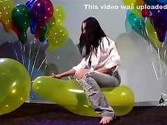 Sit to mons teach hd large balloon