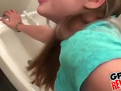 How can you make your girlfriend happy