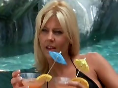 Amy Lindsay,Kim Maddox,Kalau Iwaoka,Belinda Gavin,Debbie Rochon in Final Examination 2003