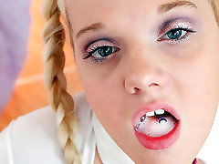 Mindy Belle in Extra Credit - BigGulpGirls