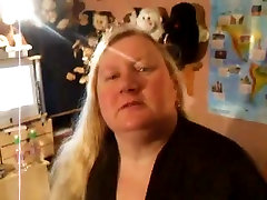 Jayne Meets A Fan