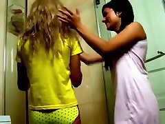 Sophomore Girls Gets Wet And Dirty One Boring Afternoon