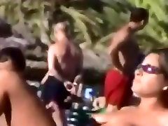 Beach Puffies Potpourri 480p -