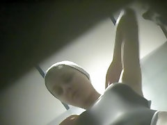 Locker indin haus waif sex videos camera spying cute girl in great swimsuit