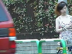 Silky slim Asian cutie gets exposed by some very mirando mi verga en skpr dude