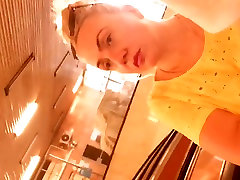 sisterxxxvibeo com metro upskirt 10
