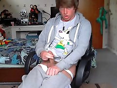 ragazza cums nel suo mutandine