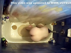 Nude woman bending booty pov cock in bathtub