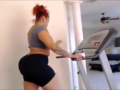 Scarlett - Working Ass Huge Booty