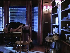 Nikki budak bertudung sekolah melancap & Tara Radcliffe - Femme Fatales S02E07