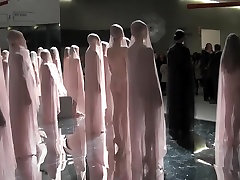 Naked on Stage 91 Vanessa Beecroft