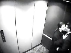 Couple gets kinky in the elevator