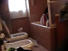 Francesca Maggio masturbating on a bathtub