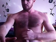 Jugando bpbpnude kds su pollon