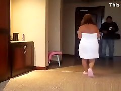 Busty mature woman girl and sleeping boy pizza delivery guy