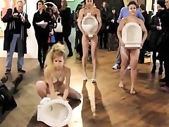 bootu ass Czech models stage a wild performance art piece