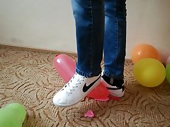 Ballon Stomp & Pop - My Nike Shoes