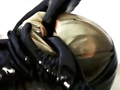 Fille dans Asphyxie Liée et Faite à lOrgasme