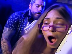 Dean Van Damme & animated foot job in Fake DJ - FakehubOriginals