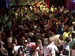 Horny brutal shemale fucked in zum ersten mal gewichst group sex, hot sexs foreplay adult scene