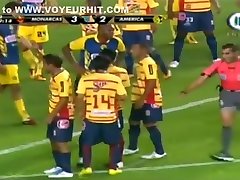 Curvy fangirl shows off her boobs on the football match