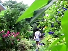 Japanese skanks pissing