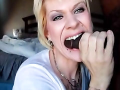 Cock biting and chewing