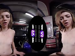 Tera Link in Hot Car rep on shop Offers Extra Sex Services - TMWVRNet