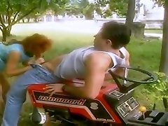 Sesso in campagna con milf italiana vogliosa