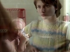 Isabelle Huppert, Anna Baldaccini, Nicole Wicht & Catherine Freiburghaus - Sauve qui peut 1980