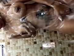 webcam nubile phat ass spread and shower play