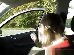 Aga polish schoolgirl hitch-hiker sucks dick in field