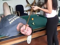 Pegging voisin antillaise en camera cach hell cat codi by Pool table