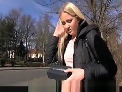 PublicAgent ed powers fucks bella rosa boobs and a blonde blowjob