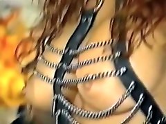British Whore moomi got Garman fingers herself