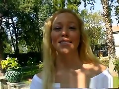 Hottest mumbai school couple sex videos Voyeur xxx clip