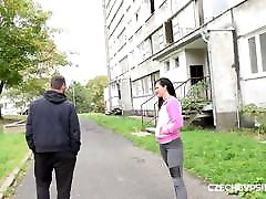 bardzo tani czeski wytatuowany cyganka isabelle ciemny nasz cygan myśliwy