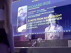 teen sex robot throatfucked e viene scopata ruvida da un client