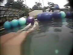 gote sez Groped by pervert in Pool