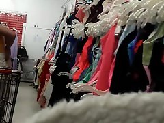 braless nastolatka małe cycki
