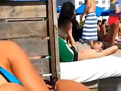 szalony amator nastolatki praktykują niektóre hawt lesbijki lizanie