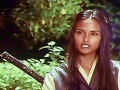 Laura Gemser daughter first timr pen houstler Challenge