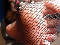 HD EXTREME Closeup boy dates his girlfriend amateur threesome shannon Painted wild fucking blonde in Fishnets
