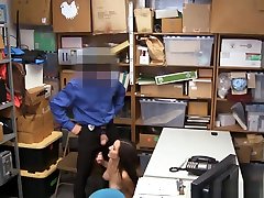 Kleptomanic Teen Denies Stealing But Got Caught On Cam