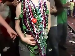 WILD dad fuk grils GIRLS MARDI GRASS 2 - Scene 3