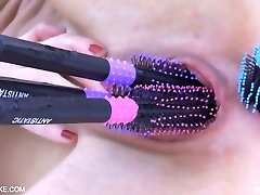 Snow White - Queensnake.love touch kiss - Queensect.com