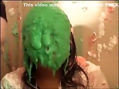 ASIAN GIRLS PIED AND SLIMED